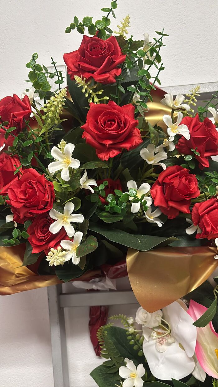 Ram de roses vermelles